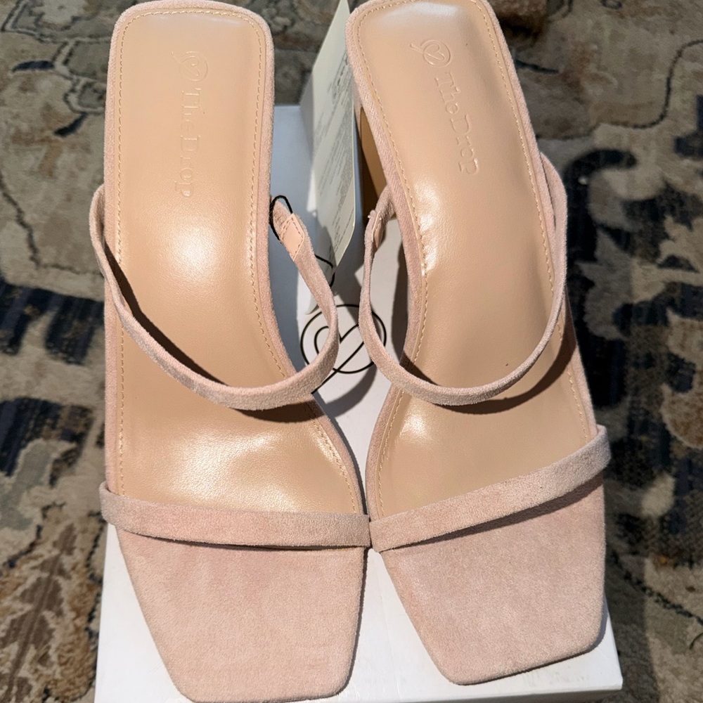 The Drop Avery Heels - Picture 2 of 5